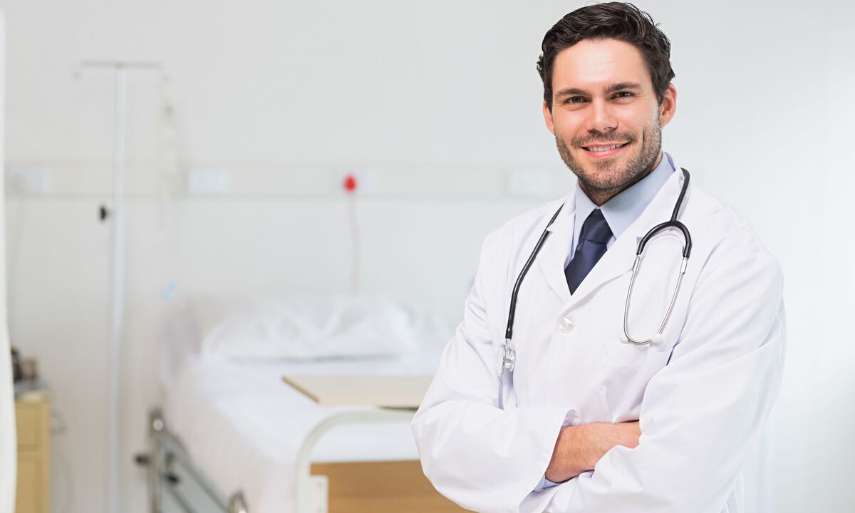 Lekár predpisuje lieky na liečbu prostatitídy na základe výsledku analýz